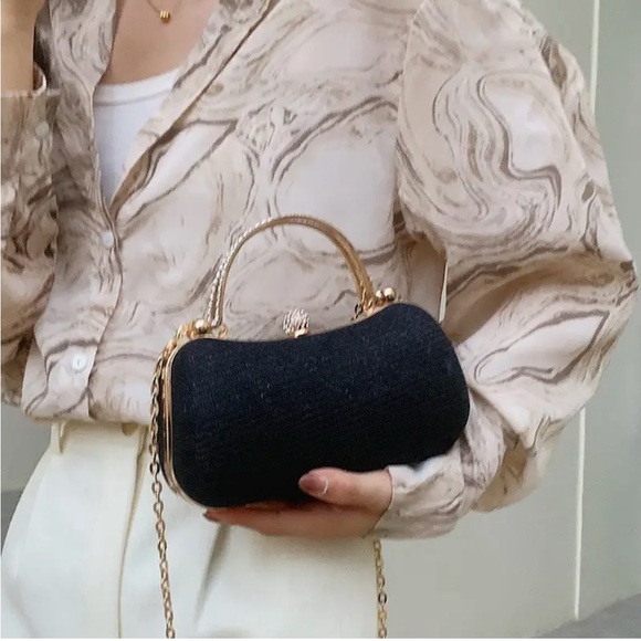 Elegant Unbranded Black Evening Bag -NIP - Picture 14 of 15